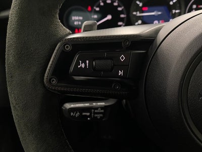 2024 Porsche 911 Carrera