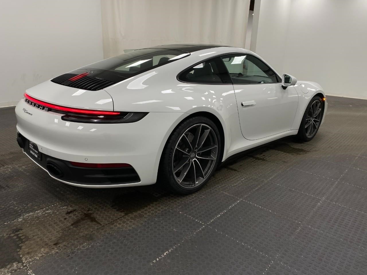 2024 Porsche 911 Carrera