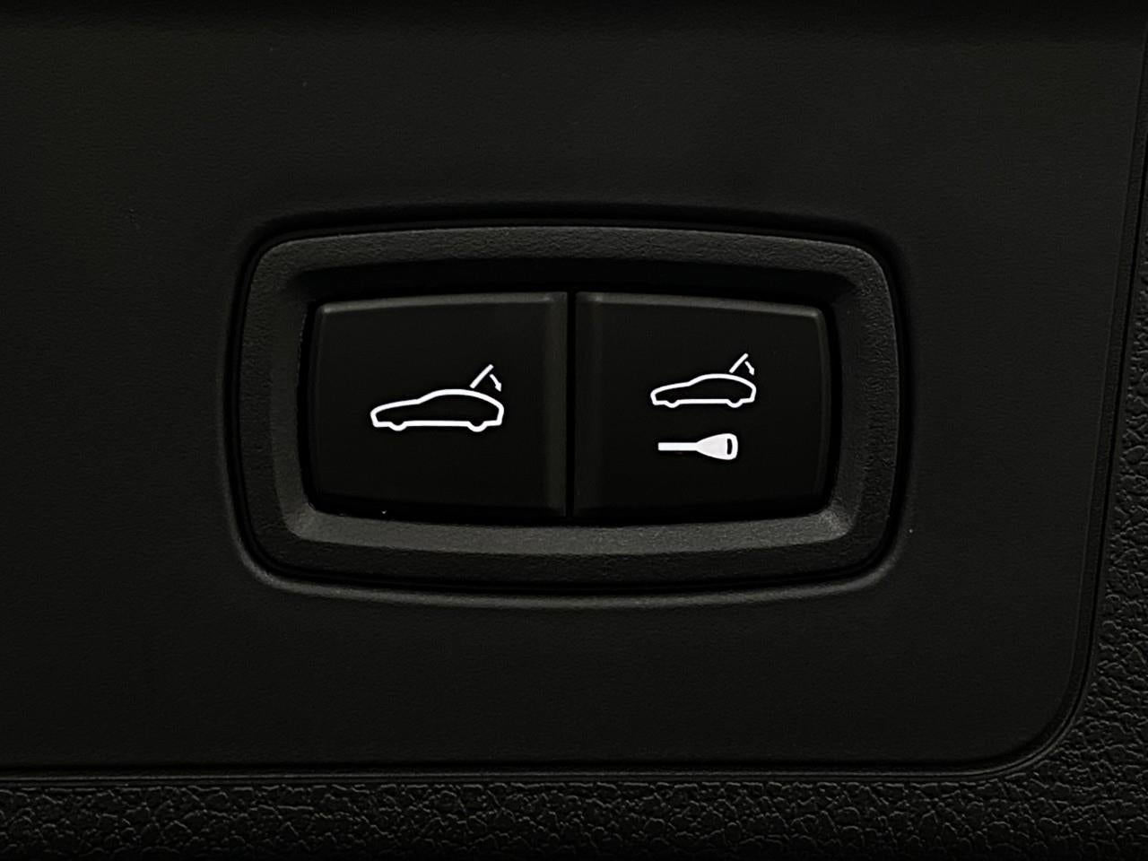 2025 Porsche Panamera 4