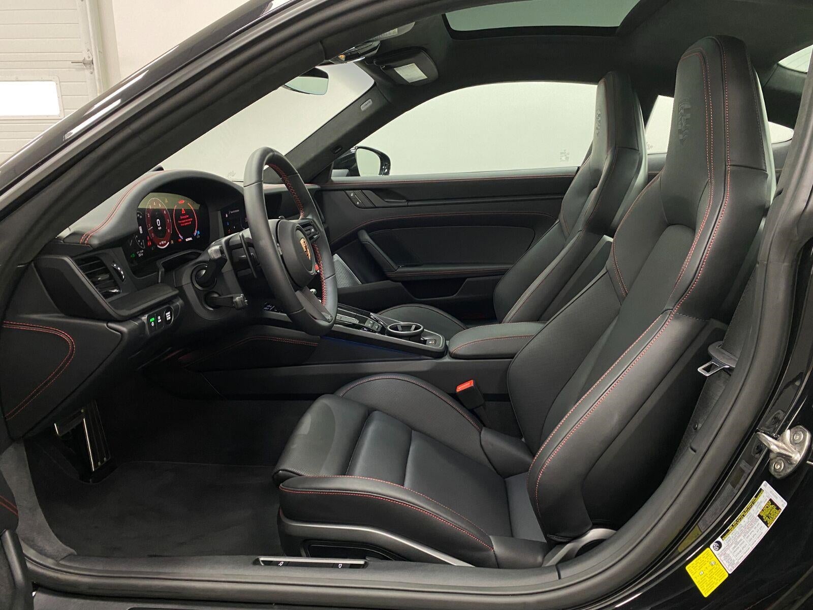 2026 Porsche 911 Carrera GTS