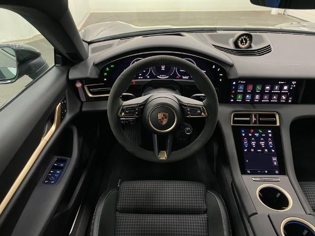 2025 Porsche Taycan 4S