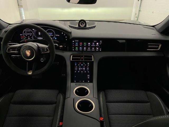2025 Porsche Taycan 4S