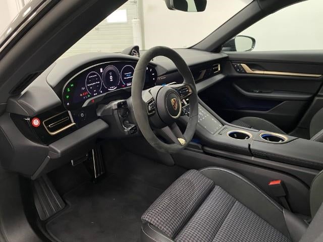 2025 Porsche Taycan 4S