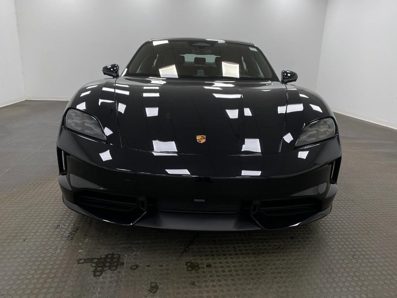 2026 Porsche Taycan 4S