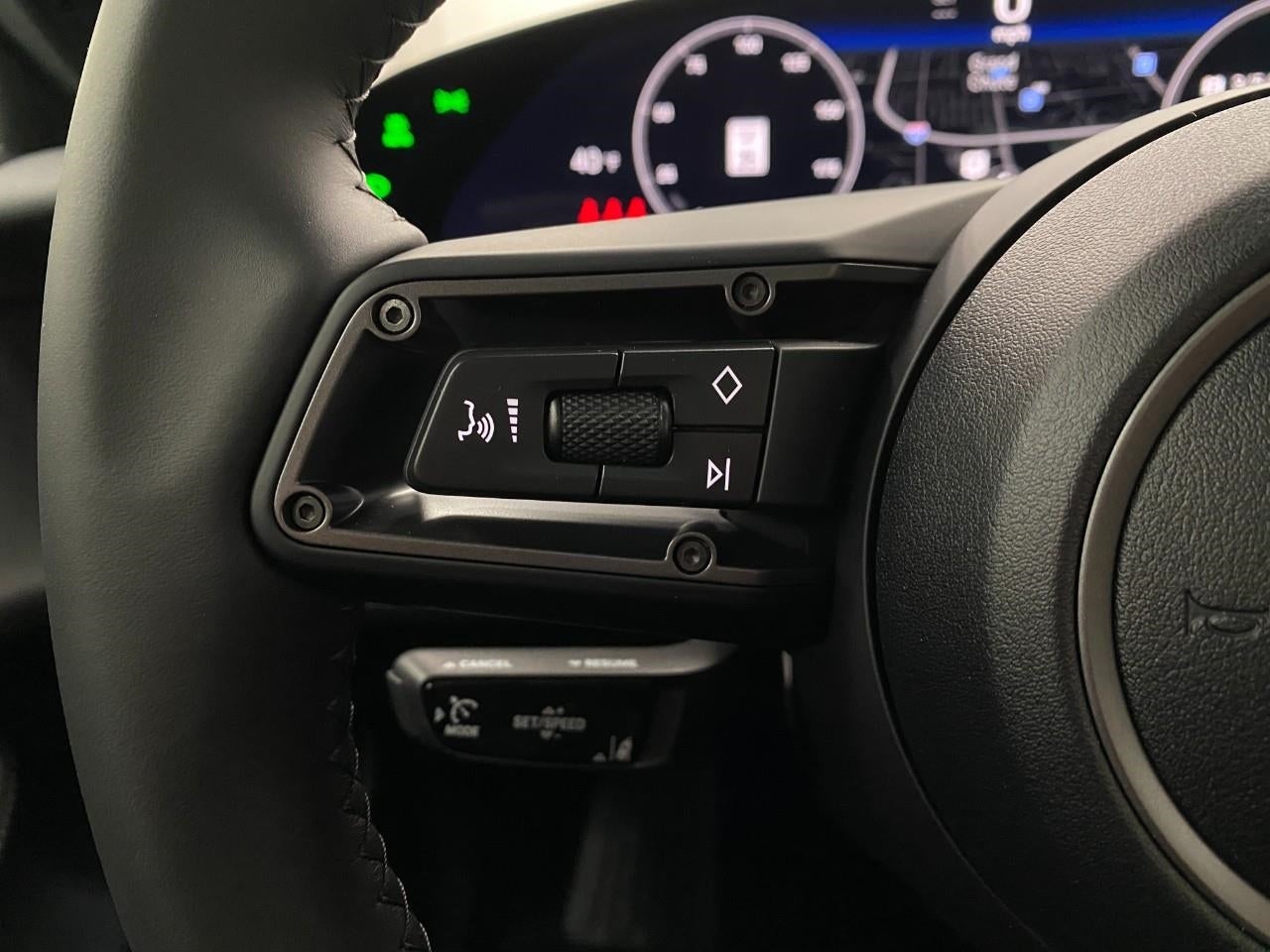 2026 Porsche Taycan 4S