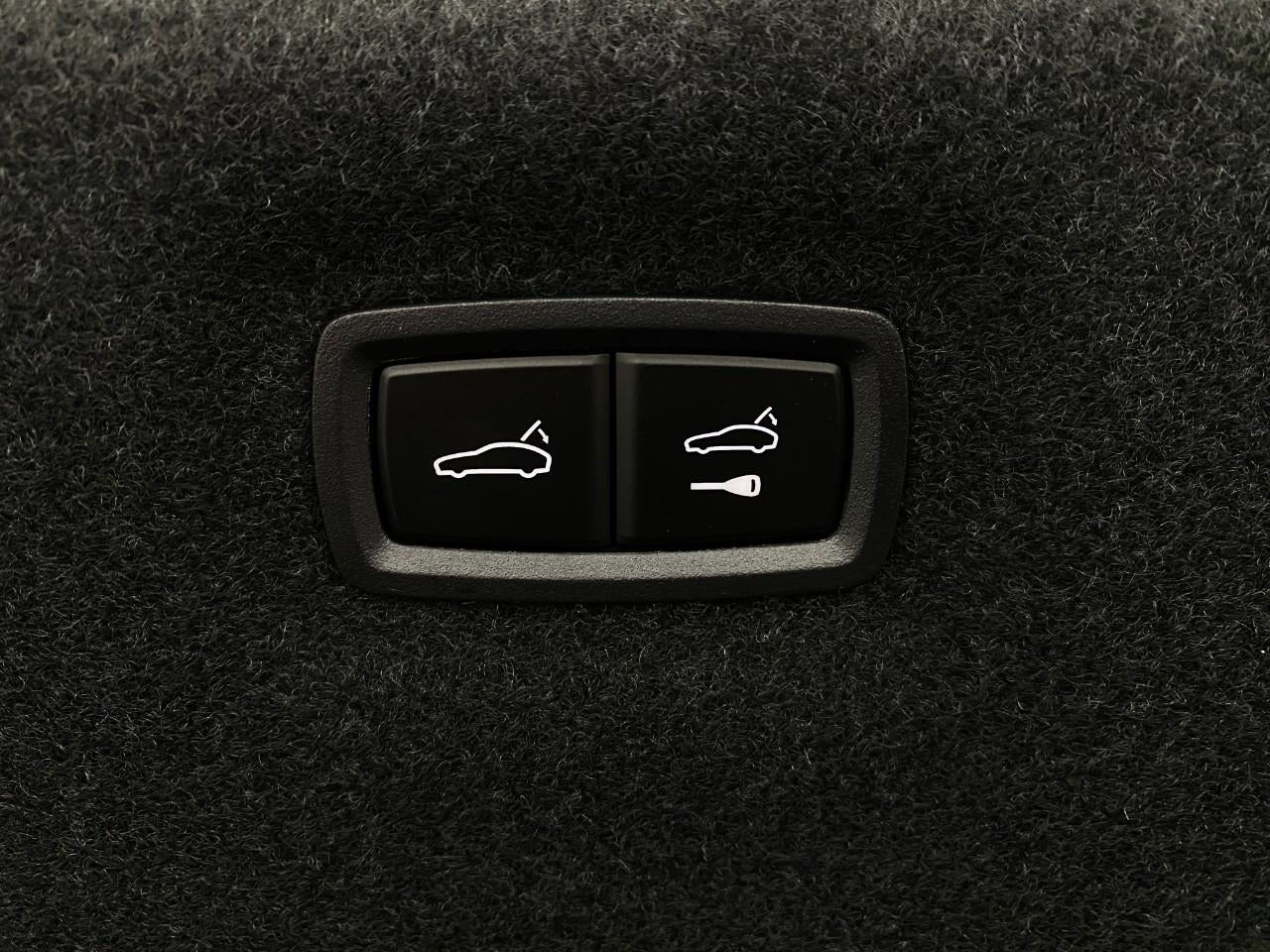 2026 Porsche Taycan 4S