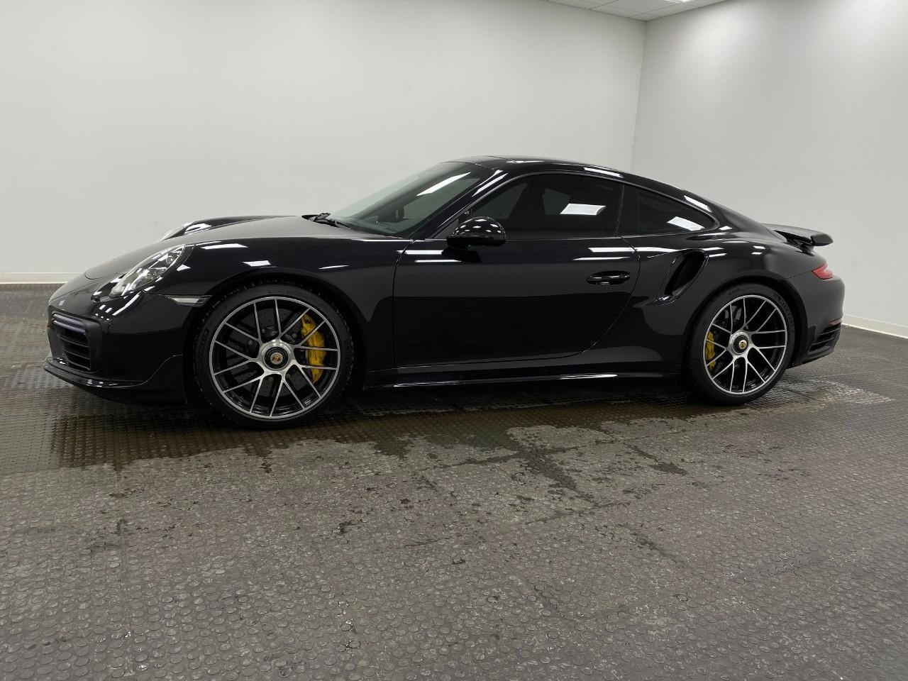 2017 Porsche 911 Turbo