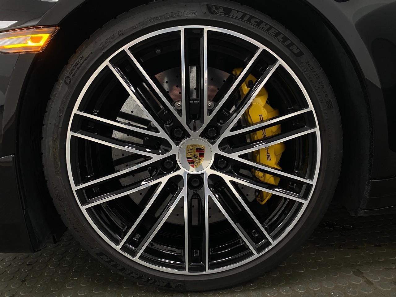 2019 Porsche 911 Turbo S