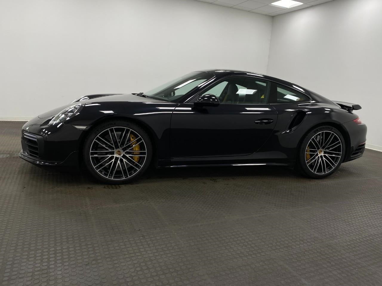 2019 Porsche 911 Turbo S