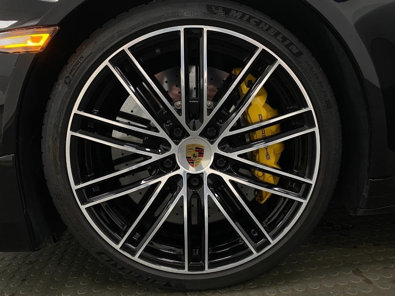 2019 Porsche 911 Turbo S