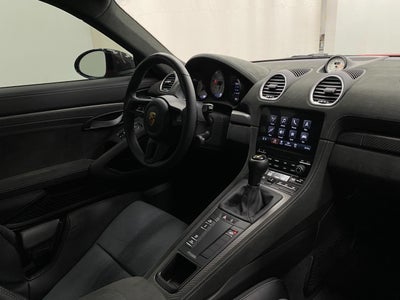 2025 Porsche 718 Cayman GT4 RS