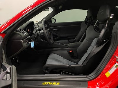 2025 Porsche 718 Cayman GT4 RS
