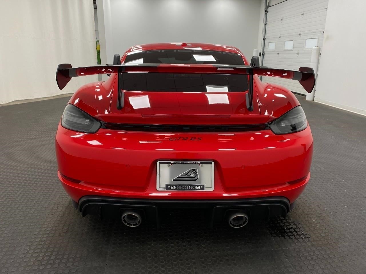 2025 Porsche 718 Cayman GT4 RS
