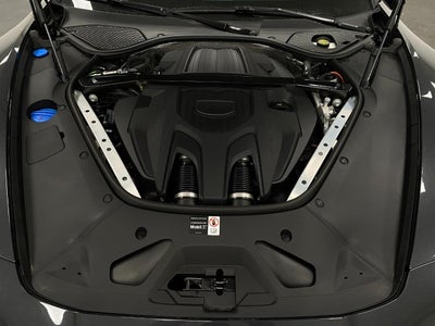 2026 Porsche Panamera 4 E-Hybrid