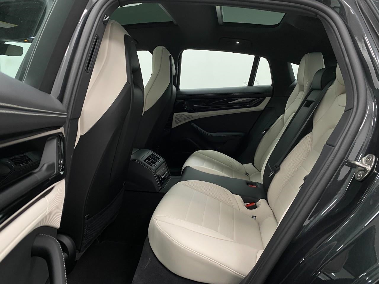 2026 Porsche Panamera 4 E-Hybrid