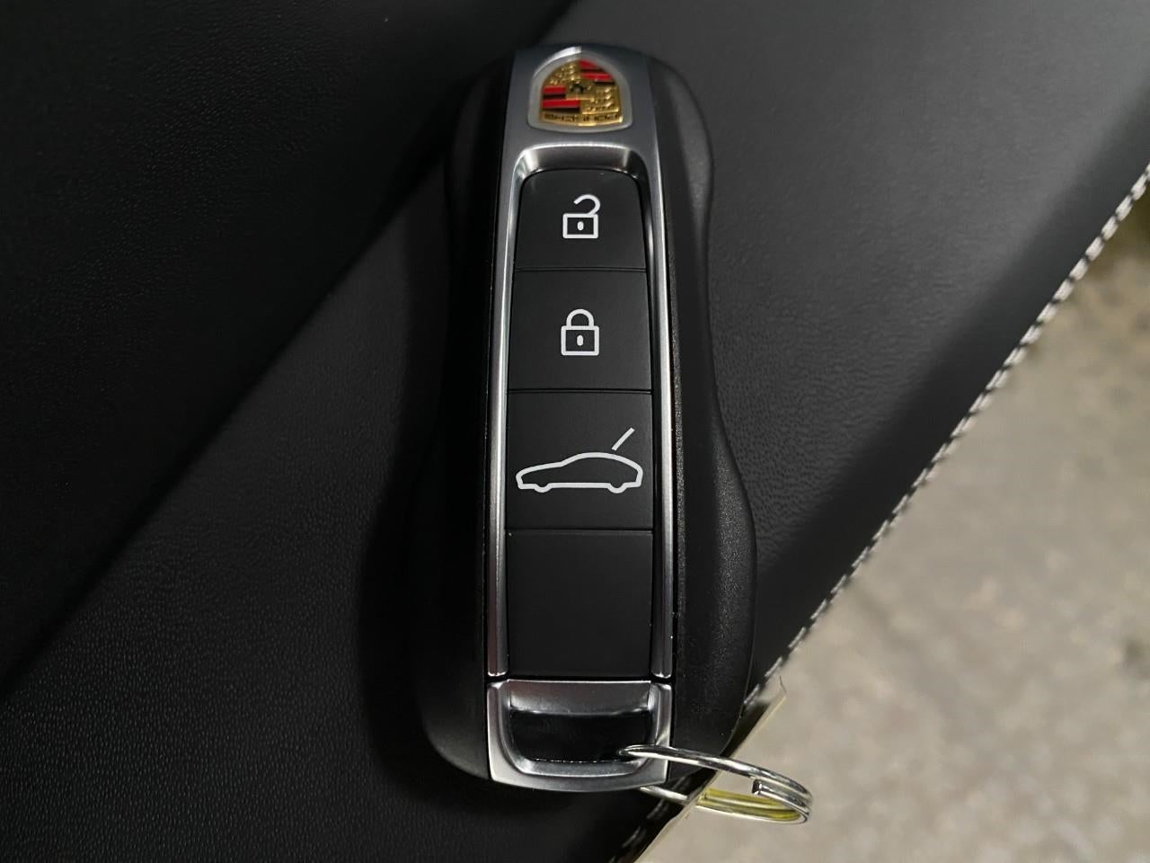 2026 Porsche Panamera 4 E-Hybrid