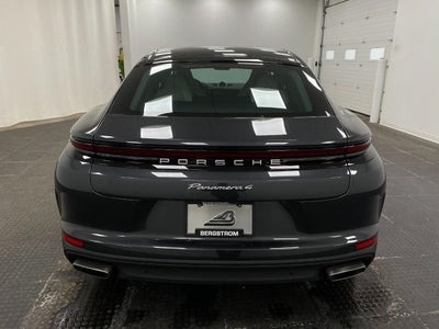 2026 Porsche Panamera 4 E-Hybrid