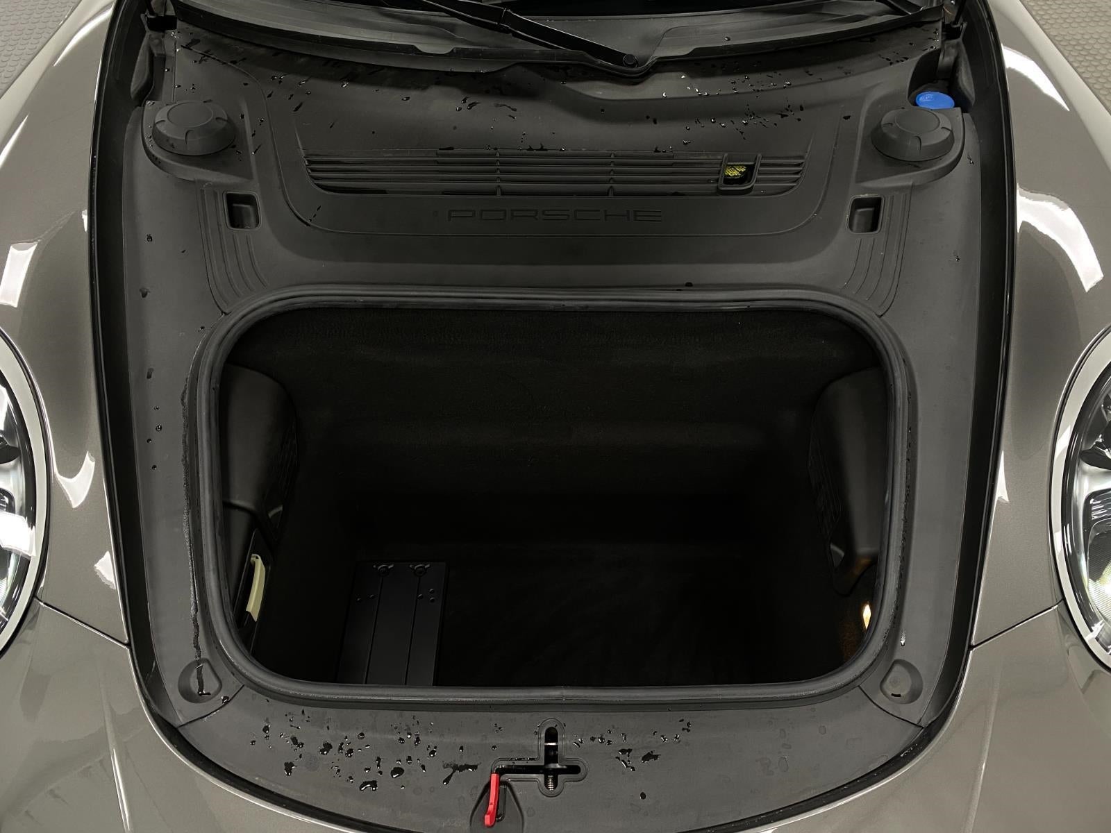 2019 Porsche 911 4 GTS