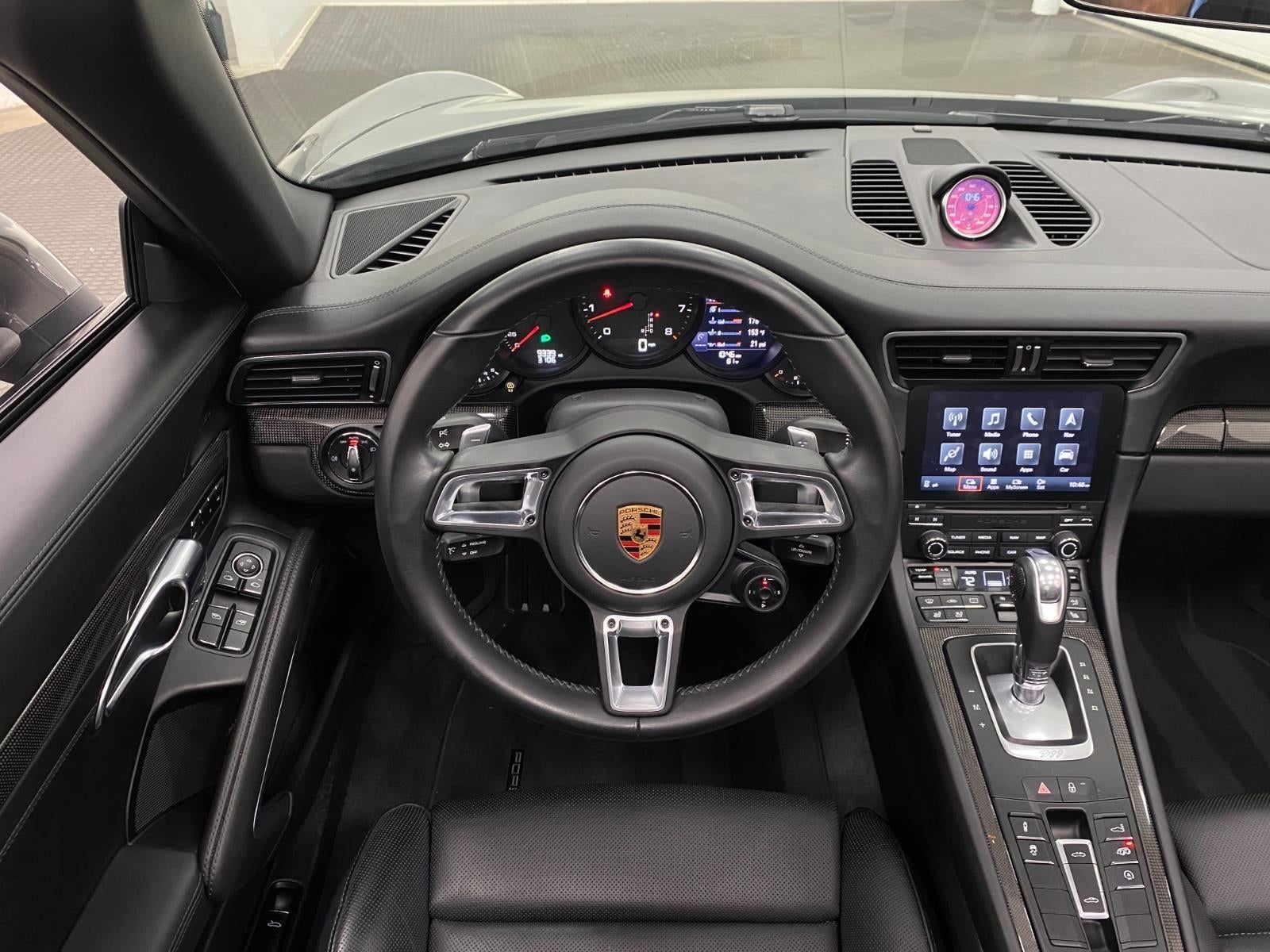 2019 Porsche 911 4 GTS