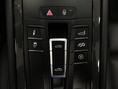 2019 Porsche 911 4 GTS