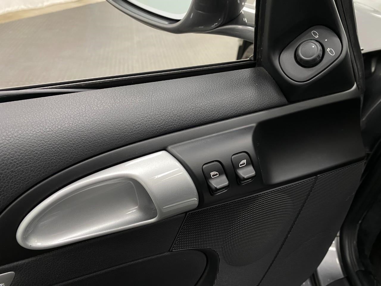 2011 Porsche Boxster 2dr Roadster