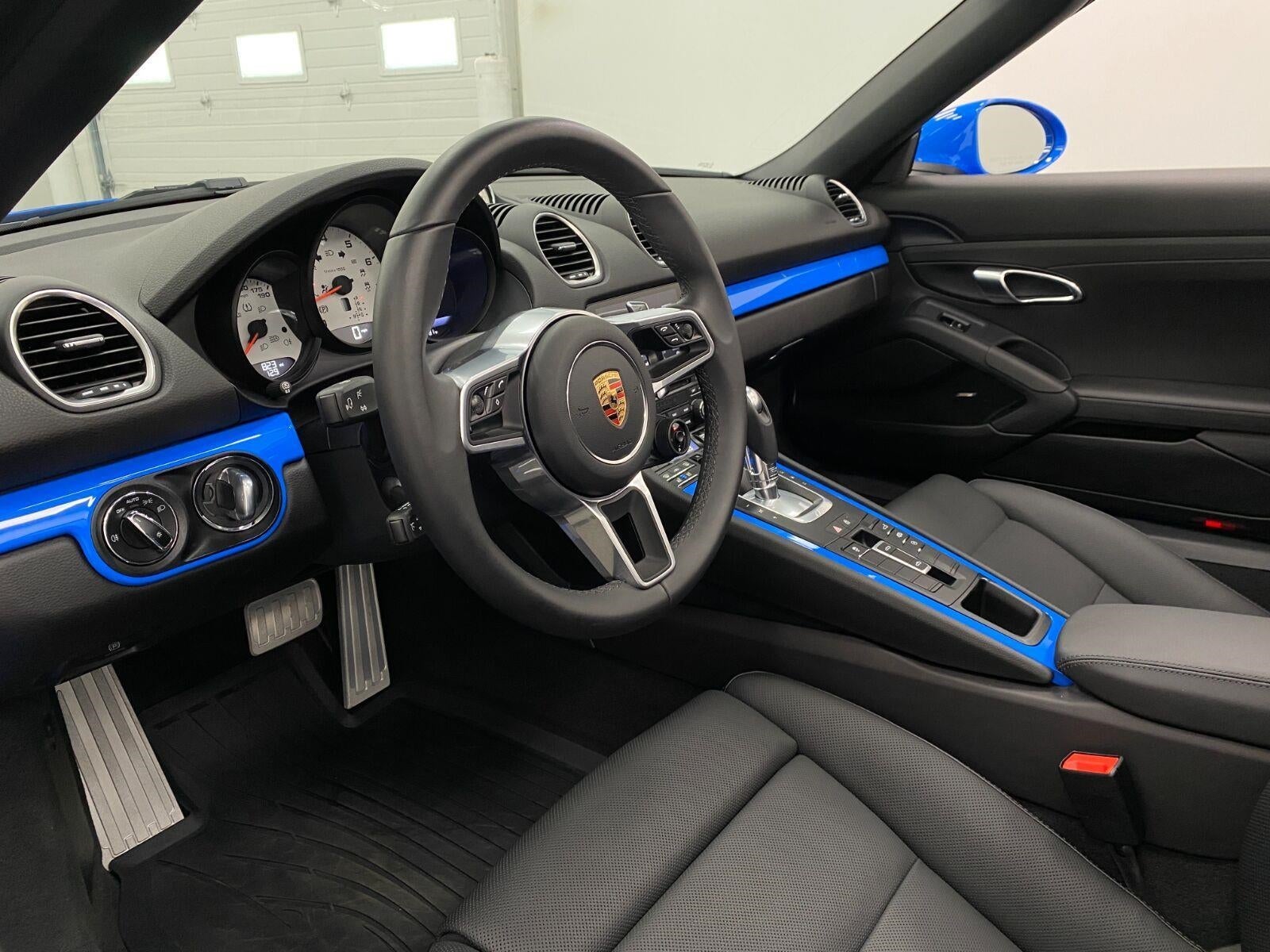 2024 Porsche 718 Boxster S