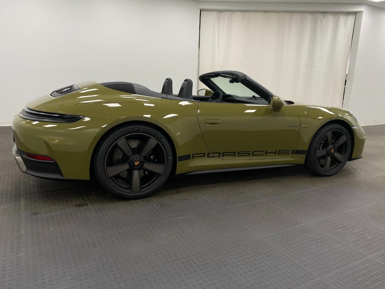 2026 Porsche 911 Base