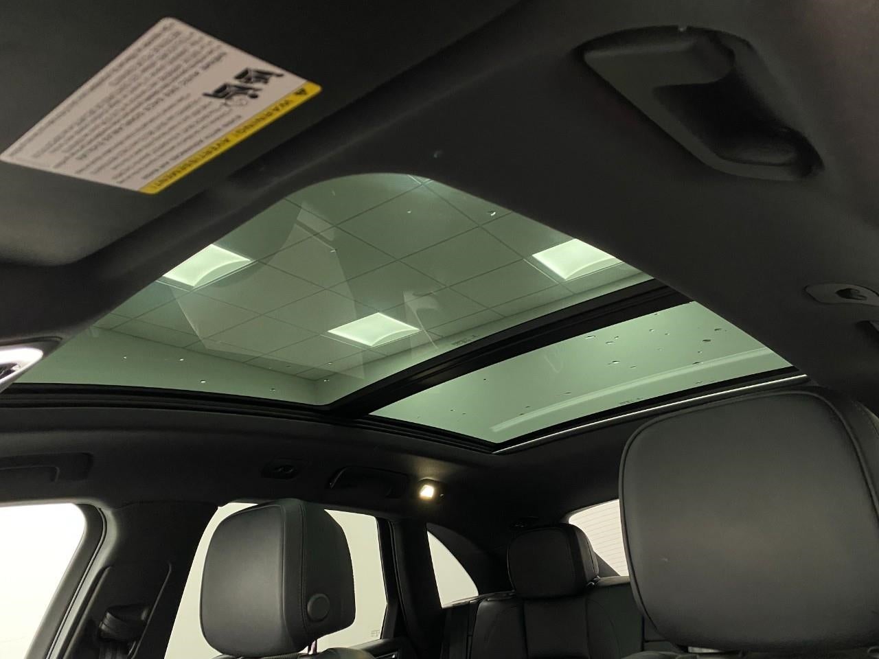 2023 Porsche Macan AWD