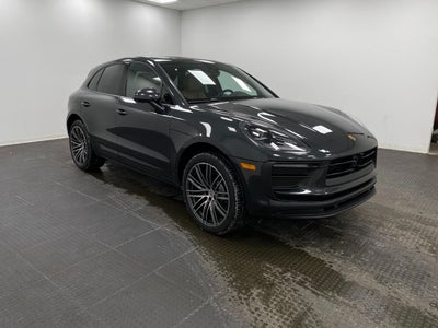 2026 Porsche Macan AWD