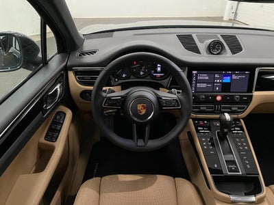 2026 Porsche Macan AWD