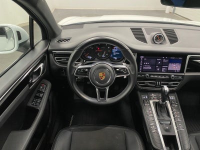 2021 Porsche Macan AWD