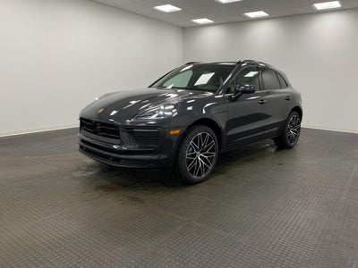 2026 Porsche Macan AWD