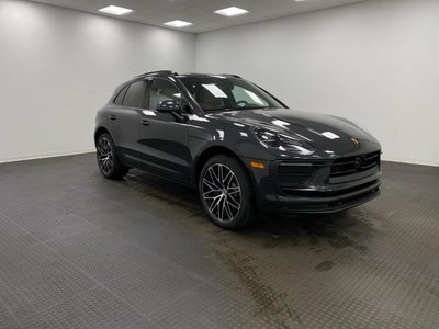 2026 Porsche Macan AWD