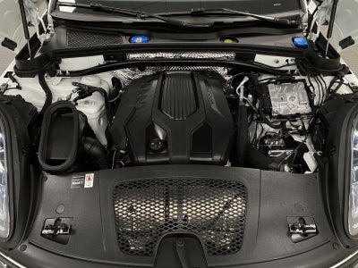 2026 Porsche Macan T