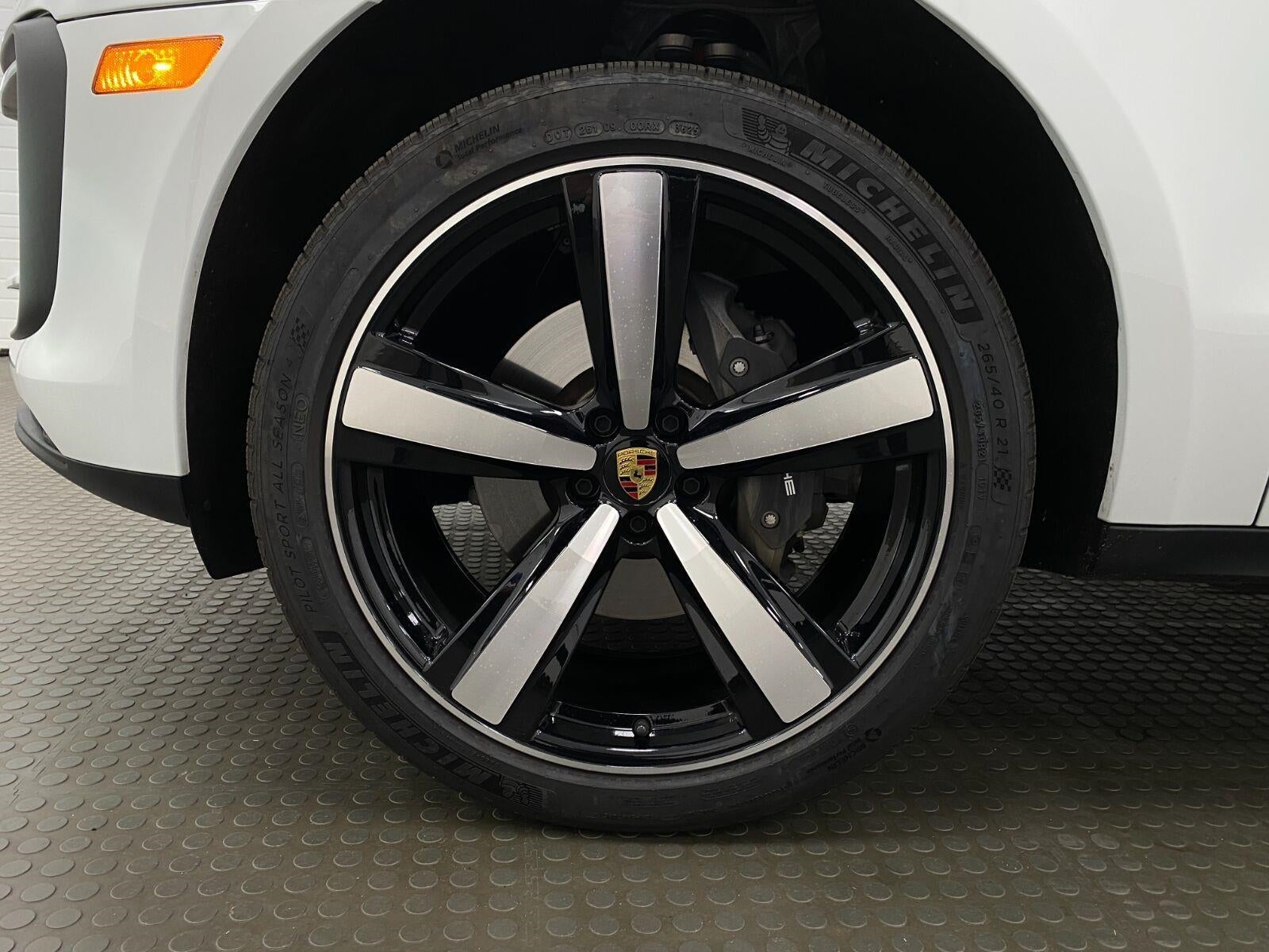 2026 Porsche Macan T