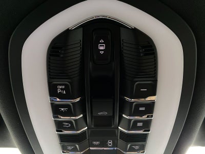 2026 Porsche Macan T