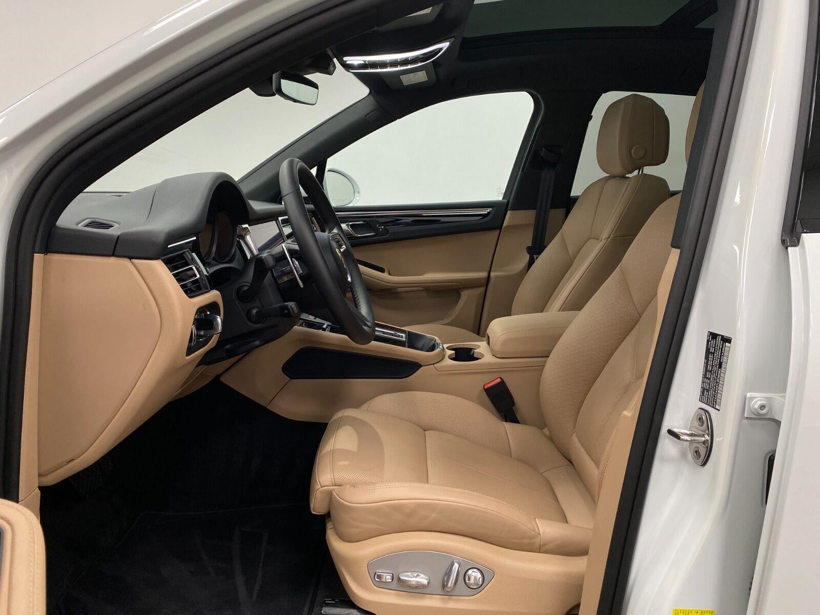 2026 Porsche Macan T