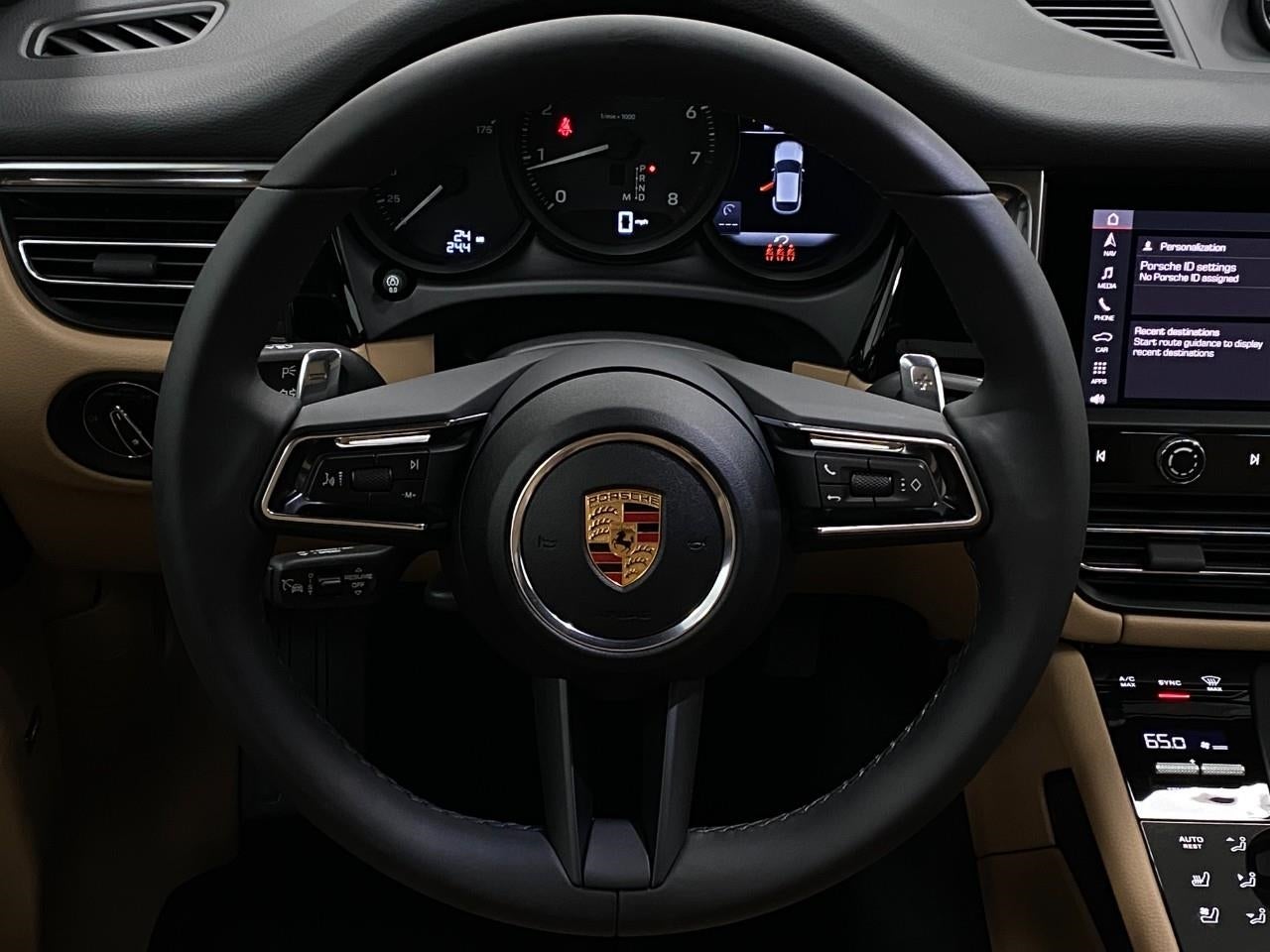 2026 Porsche Macan AWD