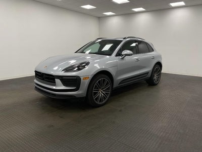 2026 Porsche Macan AWD