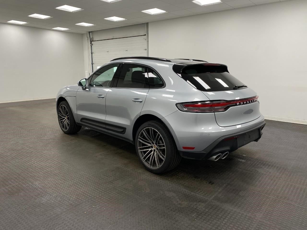 2026 Porsche Macan AWD