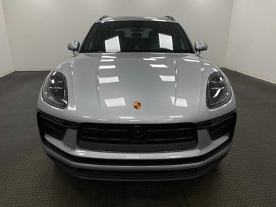 2026 Porsche Macan AWD