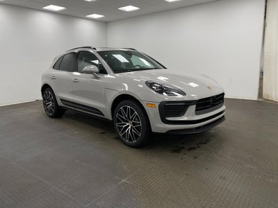 2026 Porsche Macan AWD