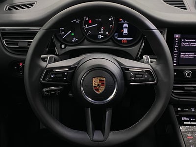 2026 Porsche Macan AWD