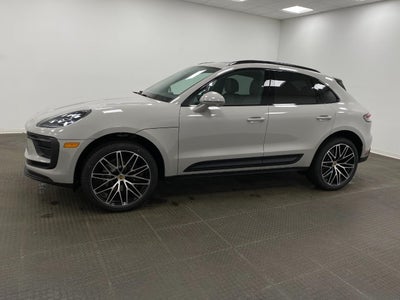 2026 Porsche Macan AWD