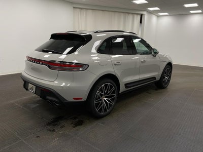 2026 Porsche Macan AWD