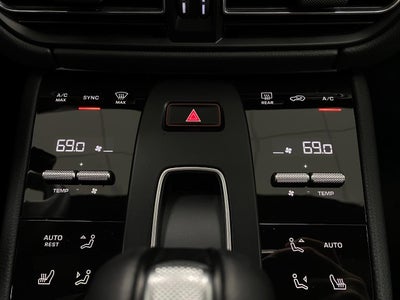 2026 Porsche Macan AWD