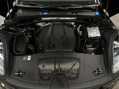2026 Porsche Macan AWD