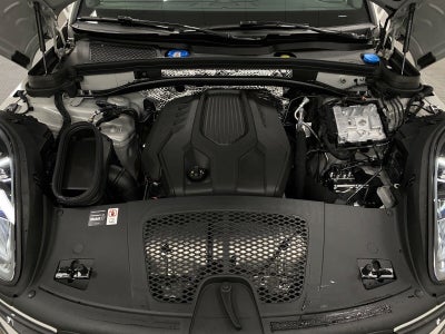 2026 Porsche Macan T
