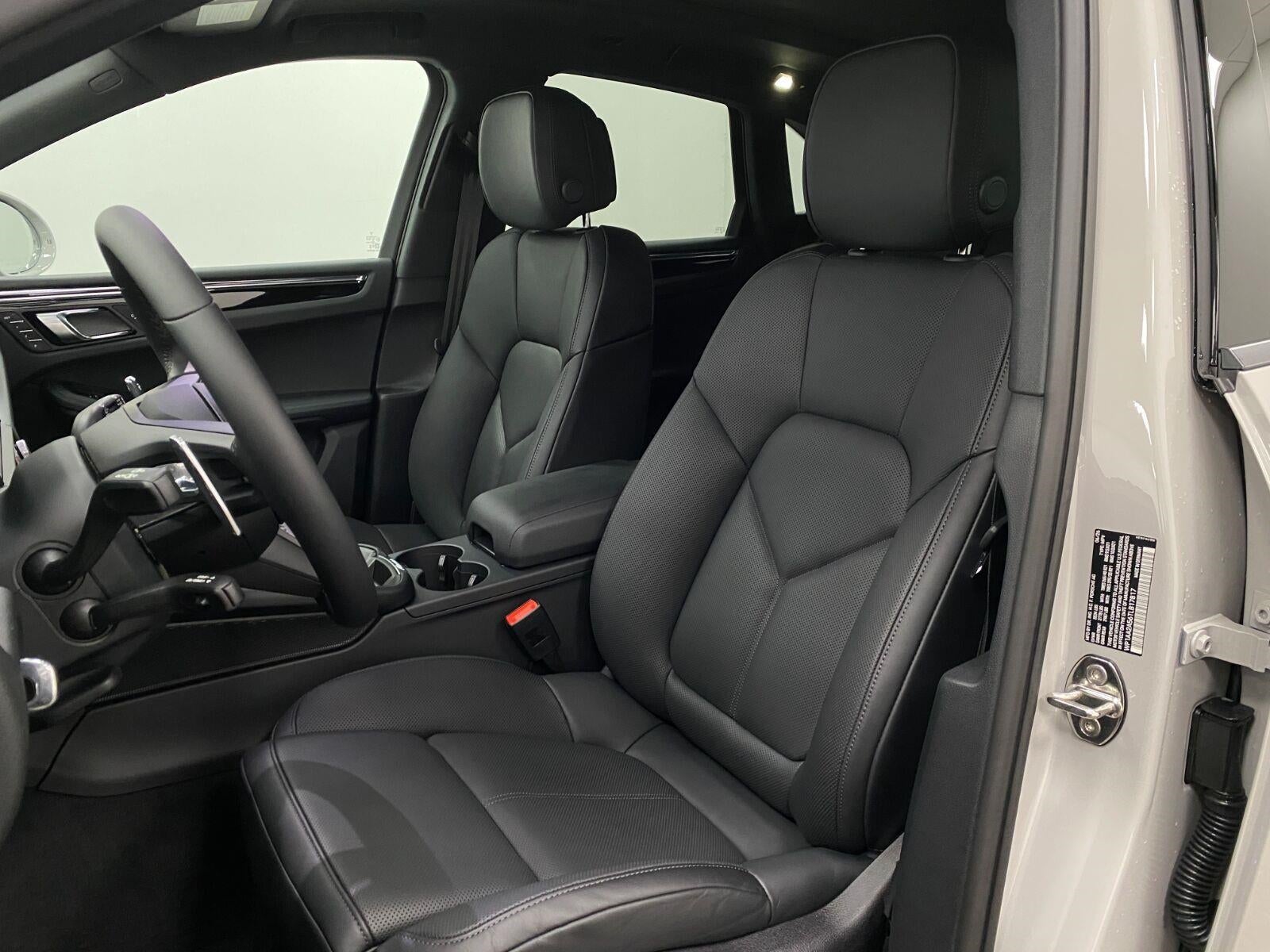 2026 Porsche Macan T