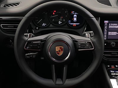 2026 Porsche Macan AWD